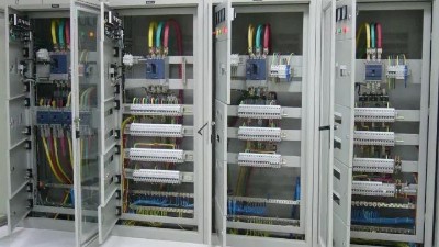 配電箱安在樓梯上好嗎 【千亞電氣】